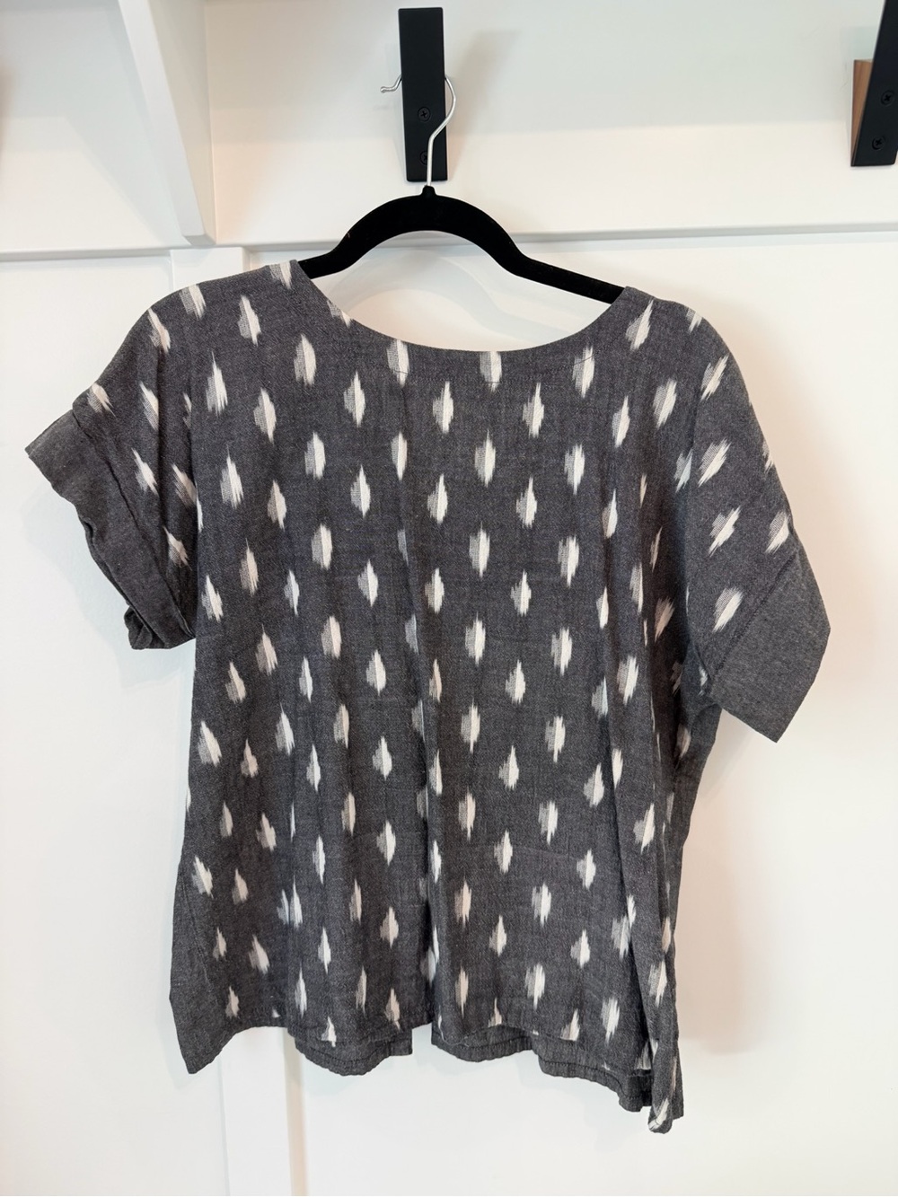 Sseko Split Seam Reversible Blouse